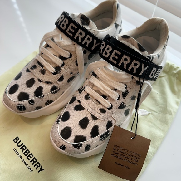 Burberry White/Black Cheetah Print Leather Ronnie Sneakers Size 40 - Picture 1 of 8